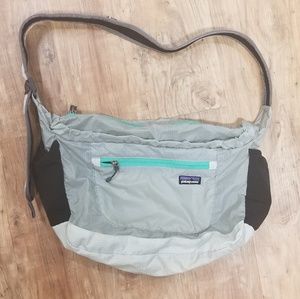 EUC Patagonia Lightweight Travel Courier